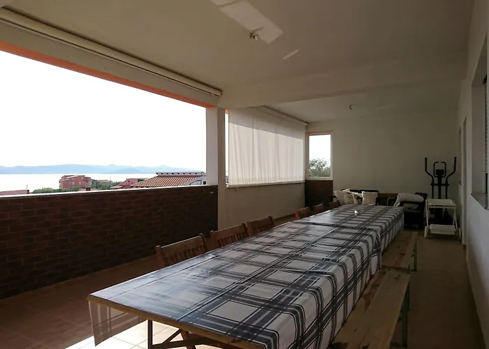 Hébergement de vacances Family Friendly House With A Parking Space Bibinje, Zadar - 22010 Bibinje