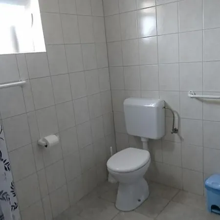 度假居 Family Friendly House With A Parking Space Bibinje, Zadar - 22010