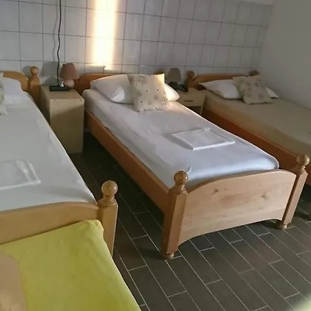 Ferienhaus Family Friendly House With A Parking Space Bibinje, Zadar - 22010 *