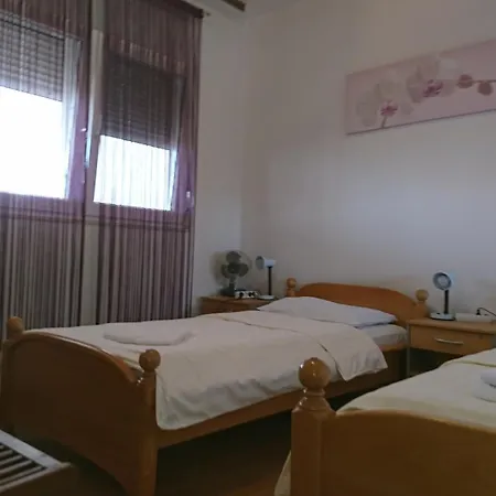 Family Friendly House With A Parking Space Bibinje, Zadar - 22010 *