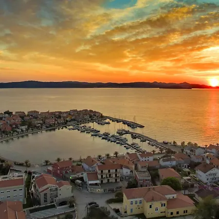 Family Friendly House With A Parking Space Bibinje, Zadar - 22010