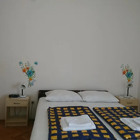 Ferienhaus Family Friendly House With A Parking Space Bibinje, Zadar - 22010 Bibinje