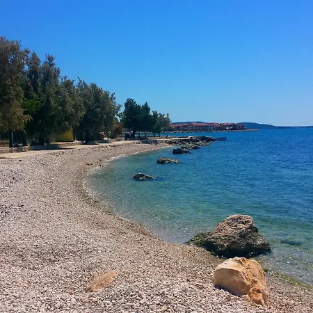 Family Friendly House With A Parking Space Bibinje, Zadar - 22010 Ferienhaus *